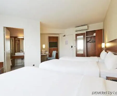 Kyriad Paris Sud - Cachan 3* Arcueil