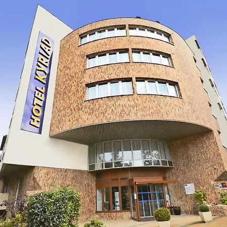 Kyriad Paris Sud - Cachan Otel 3*