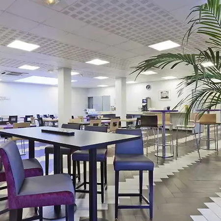 Otel Kyriad Paris Sud - Cachan Arcueil