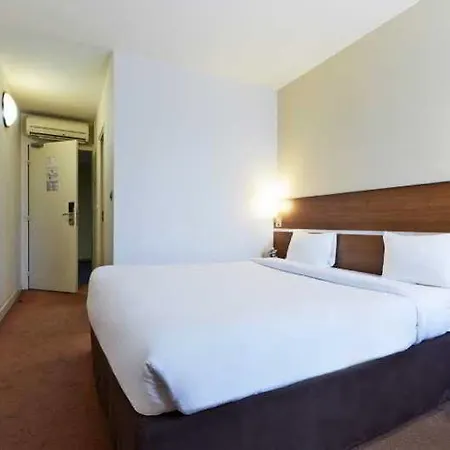 Hotel Kyriad Paris Sud - Cachan
