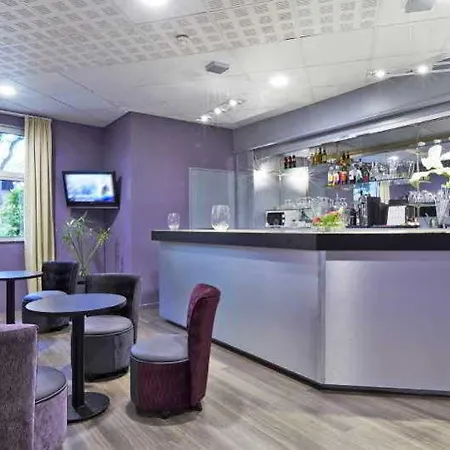 Otel Kyriad Paris Sud - Cachan