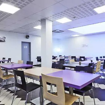 Kyriad Paris Sud - Cachan Otel 3*