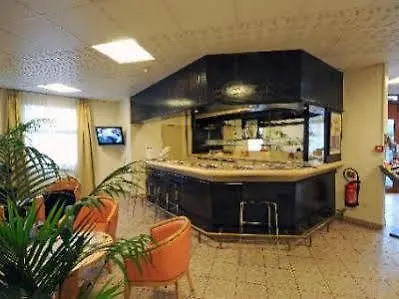 Otel Kyriad Paris Sud - Cachan Arcueil