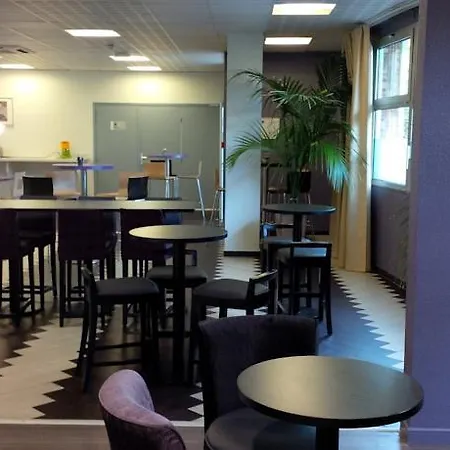 Otel Kyriad Paris Sud - Cachan