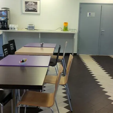 Kyriad Paris Sud - Cachan Otel Arcueil